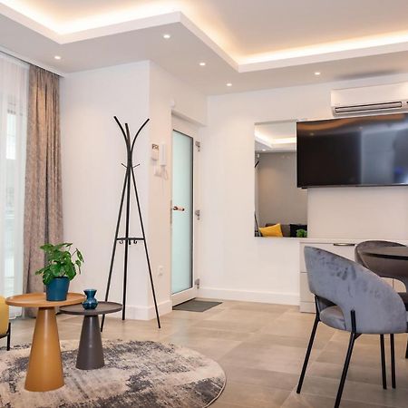 Luxury Cozy 2 Bdr Downtown Apt.3 บูดาเปสต์ ภายนอก รูปภาพ