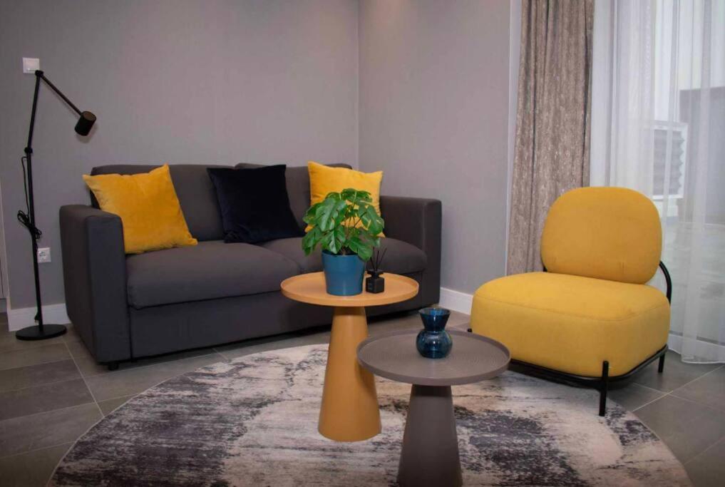 Luxury Cozy 2 Bdr Downtown Apt.3 บูดาเปสต์ ภายนอก รูปภาพ