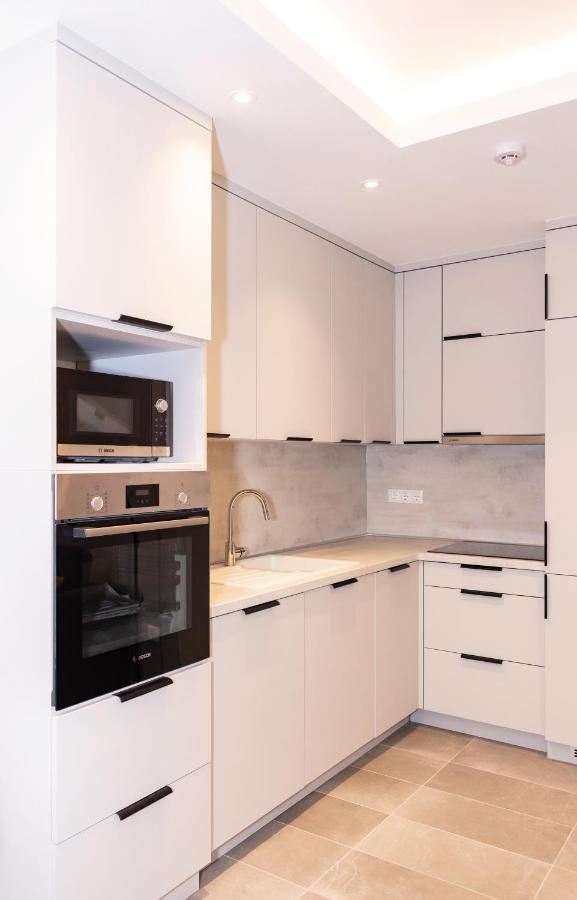 Luxury Cozy 2 Bdr Downtown Apt.3 บูดาเปสต์ ภายนอก รูปภาพ